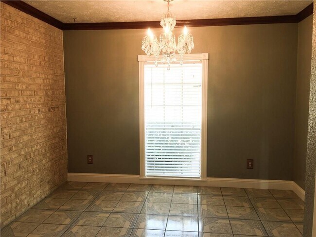 Foto del edificio - 1 W Mountain Creek Dr