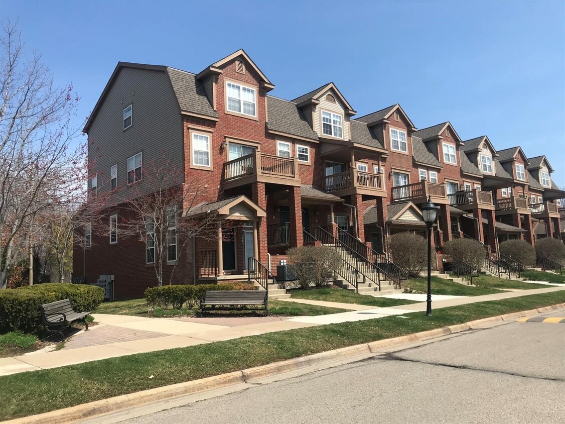 2849 Barclay Way, Ann Arbor, MI 48105 Condo for Rent in Ann Arbor, MI