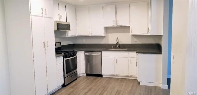 Building Photo - 23205 Faisan Ct