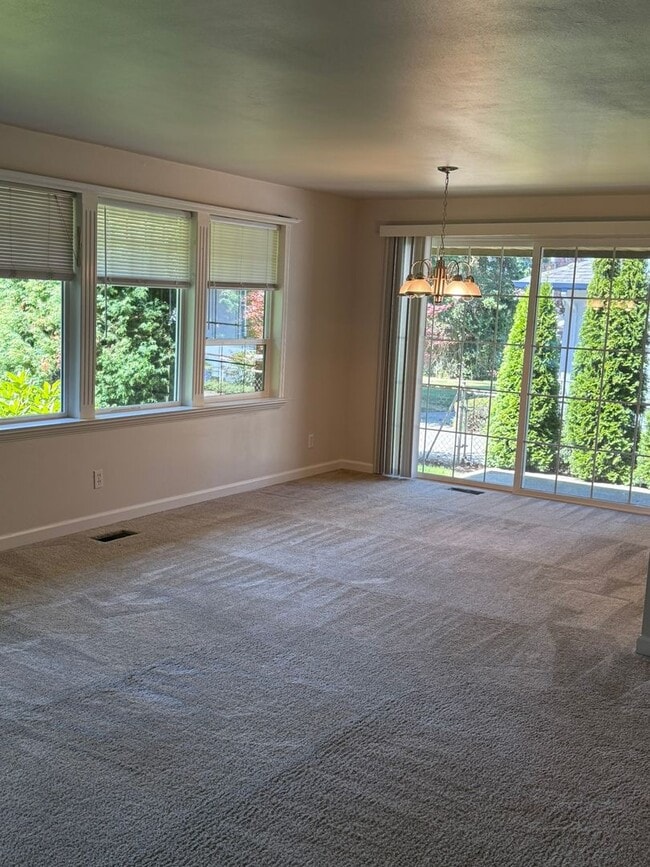 Building Photo - 3Bd/2Ba Renton House