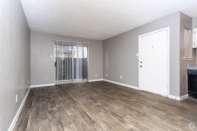 1HAB,1BA-545sft - The Slate