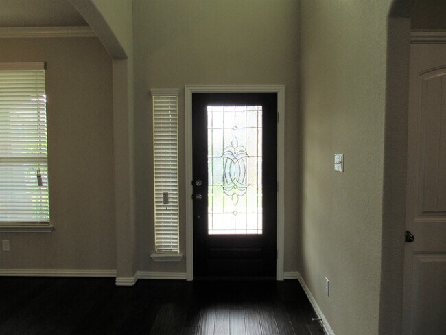 Foto del edificio - Beautiful Home in Artesia