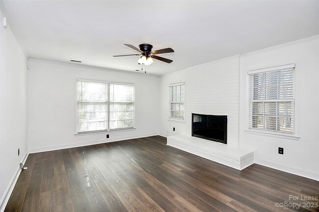 Building Photo - 9101 Sardis Forest Dr