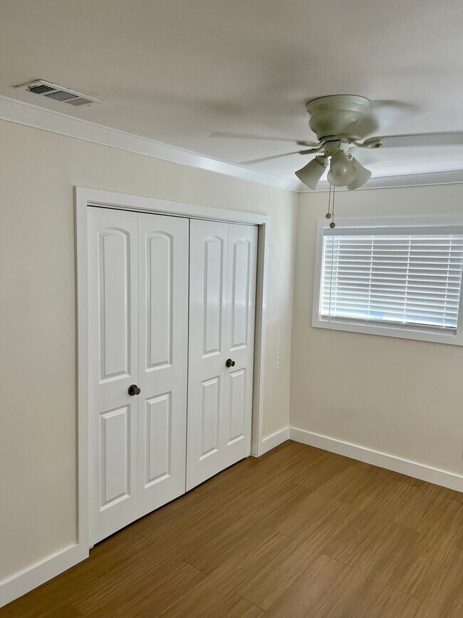 Foto del edificio - 2134 Wayside St