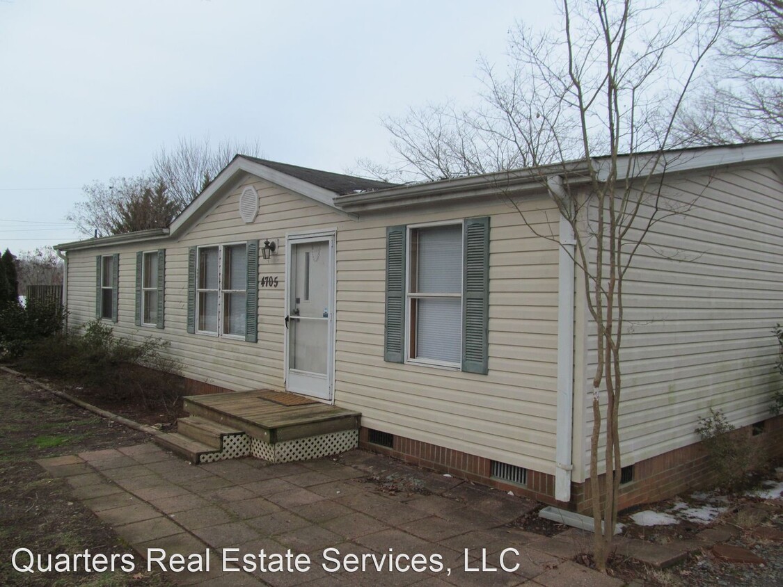 Primary Photo - 3 br, 2 bath House - 4705 Skylark Rd