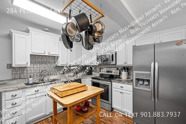 Building Photo - 284 Peterson Lake Rd