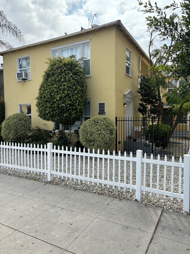 Primary Photo - 12122 Ohio Ave