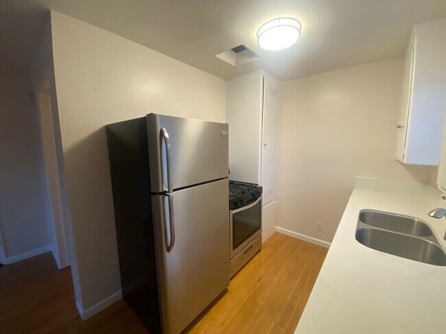 Foto del edificio - 11822 Washington Pl
