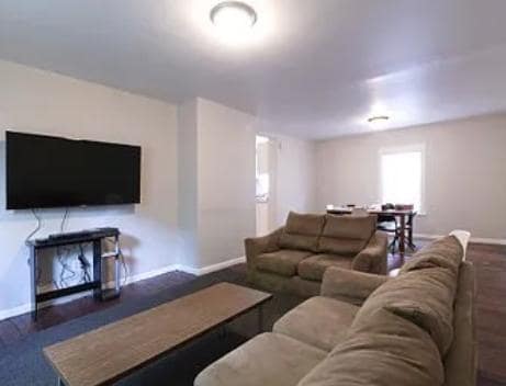 Building Photo - 63 Murray St