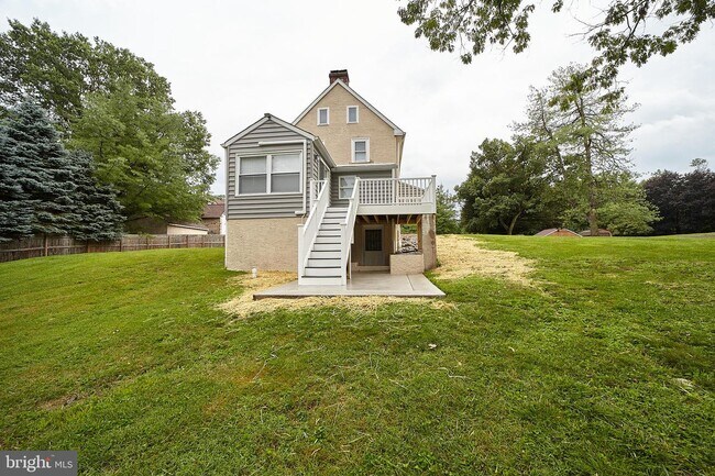 Building Photo - 759 Germantown Pike