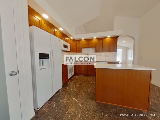 Foto del edificio - 8369 Twinberry Point