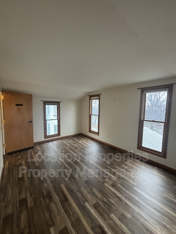 Foto del edificio - 1017 Kentucky St