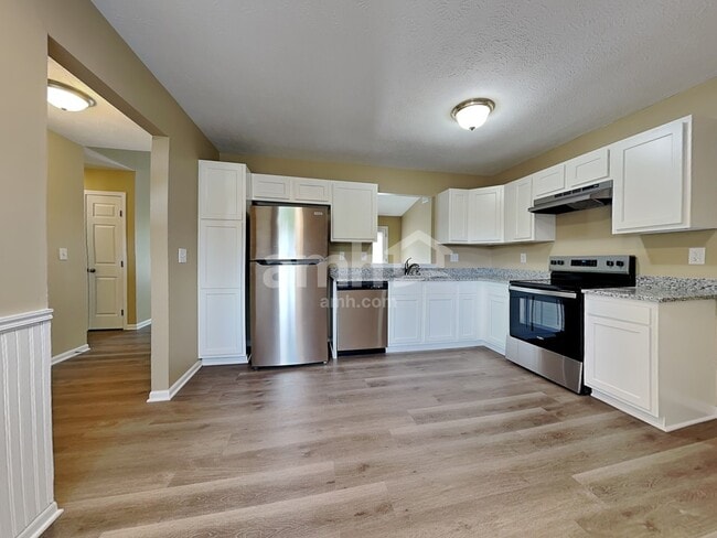 Foto del edificio - 19 Pond Ln