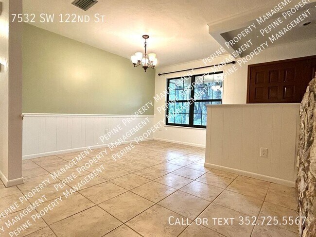 Foto del edificio - 7532 SW 122nd St
