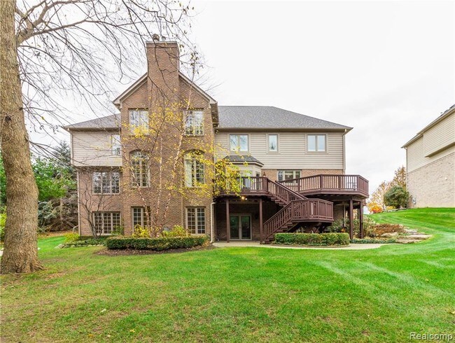 Building Photo - 870 Ramblewood Dr