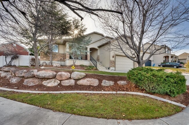 Building Photo - 4827 Boulder Meadow Dr
