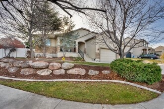 Building Photo - 4827 Boulder Meadow Dr