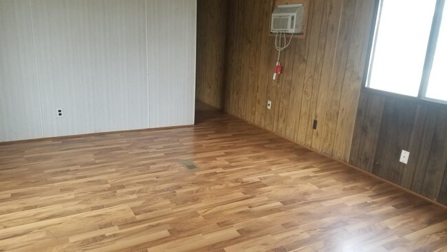 Foto del edificio - 21727 Woodburn Rd