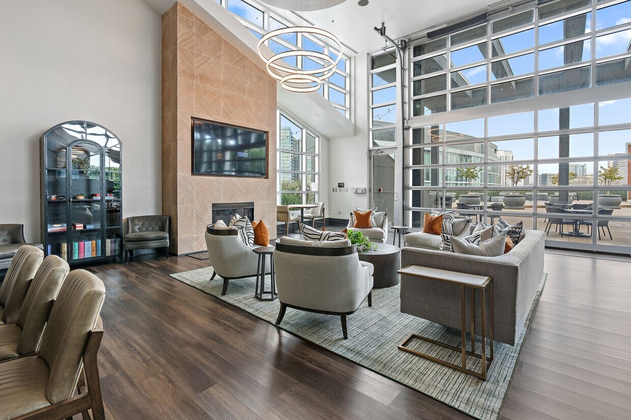 Foto principal - 600 12th Ave S