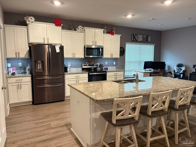 Building Photo - 1458 Ballyhoo Dr