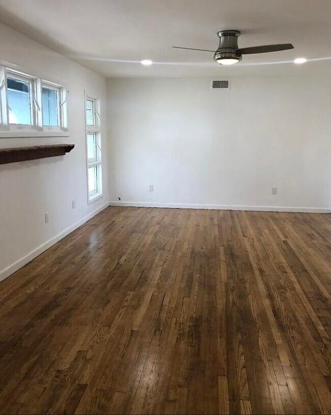 Foto del edificio - 2516 44th St