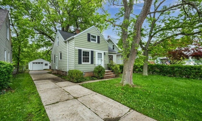 Building Photo - 3516 Park Dr