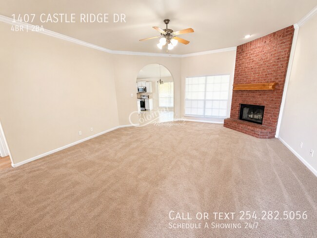 Building Photo - 1407 Castle Ridge Dr