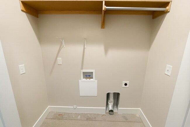 Foto del edificio - 8194/96 E 34th Ct S