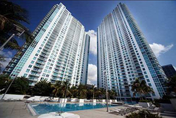 Foto principal - 950 Brickell Bay Dr