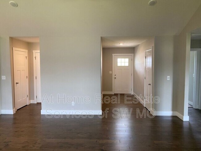 Building Photo - 4736 Pompeii Ct