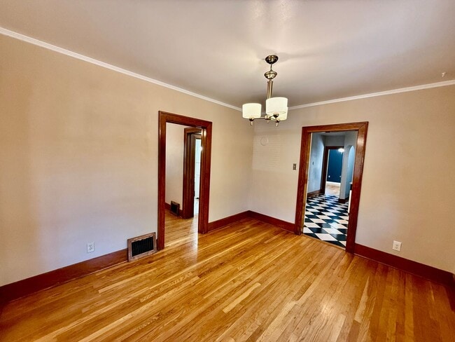 Foto del edificio - Charming 1925 Hillside Bungalow | Downtown Colorado Springs