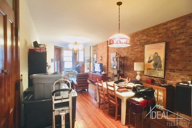 Building Photo - 420 3rd St