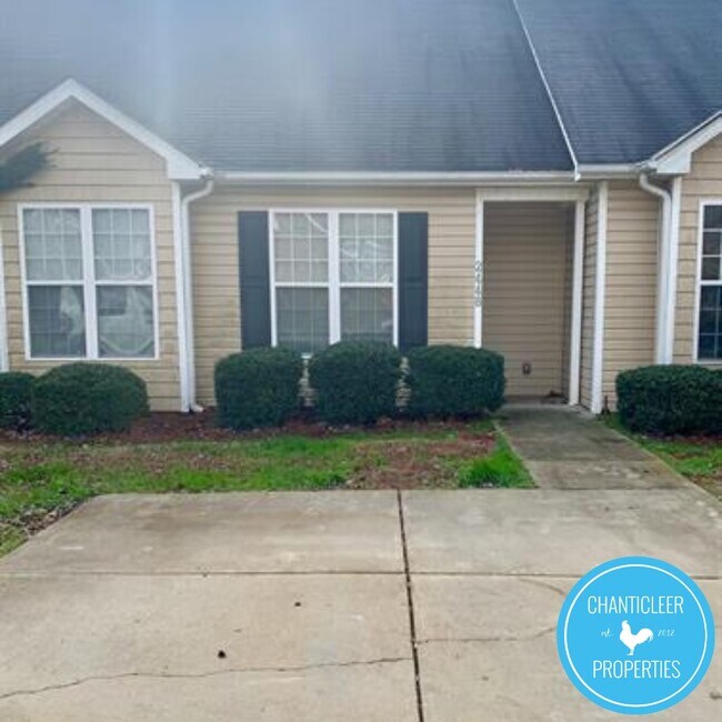 Foto del edificio - 2408 Ashton Park Ln