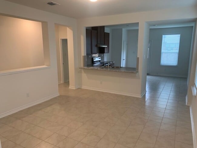 Foto del edificio - ONE STORY  |  NO CARPET  |  9' CEILING  |  EASY MAINTENANCE  |  2 CAR GARAGE  |  BUILT IN 2023