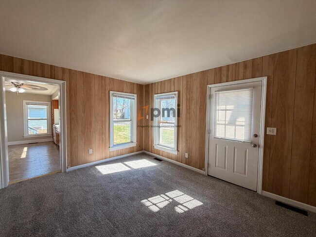 Foto del edificio - 302 Lafayette St