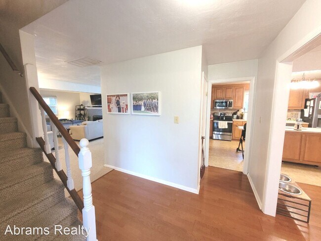 Foto del edificio - 5 br, 3 bath House - 813 Cavesson Court