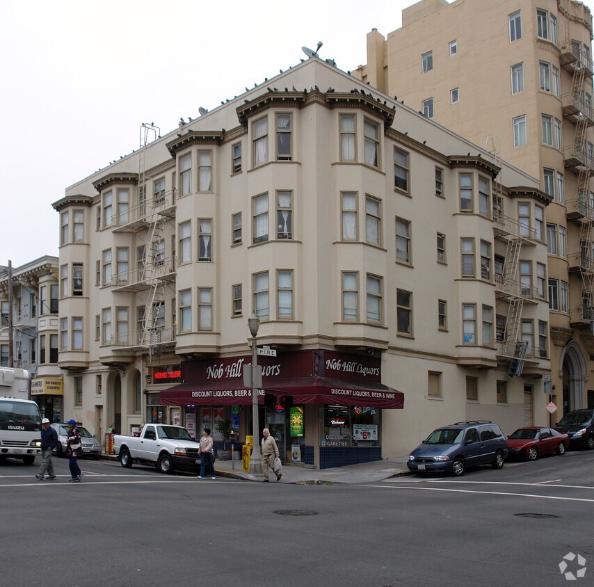 Building Photo - 1010 Hyde St
