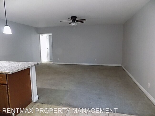 Foto del edificio - 6 br, 3 bath House - 6225 FACTOR AVE