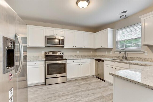 Building Photo - 2522 Hampton Valley Dr