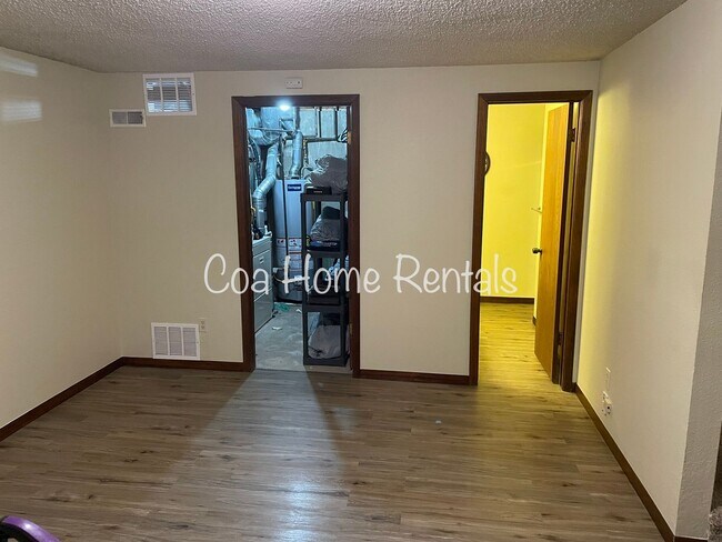 Foto del edificio - East Side Condo