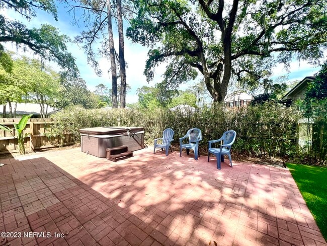 Building Photo - 184 Summerfield Dr