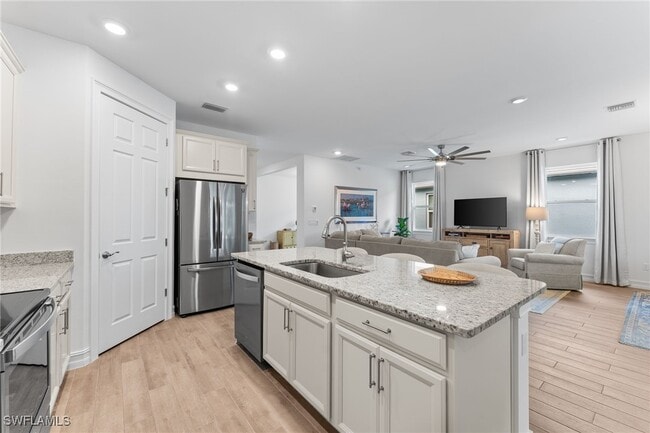 Building Photo - 16523 Crescent Beach Way