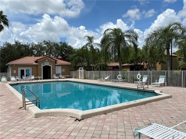 Building Photo - 16045 Emerald Cove Rd