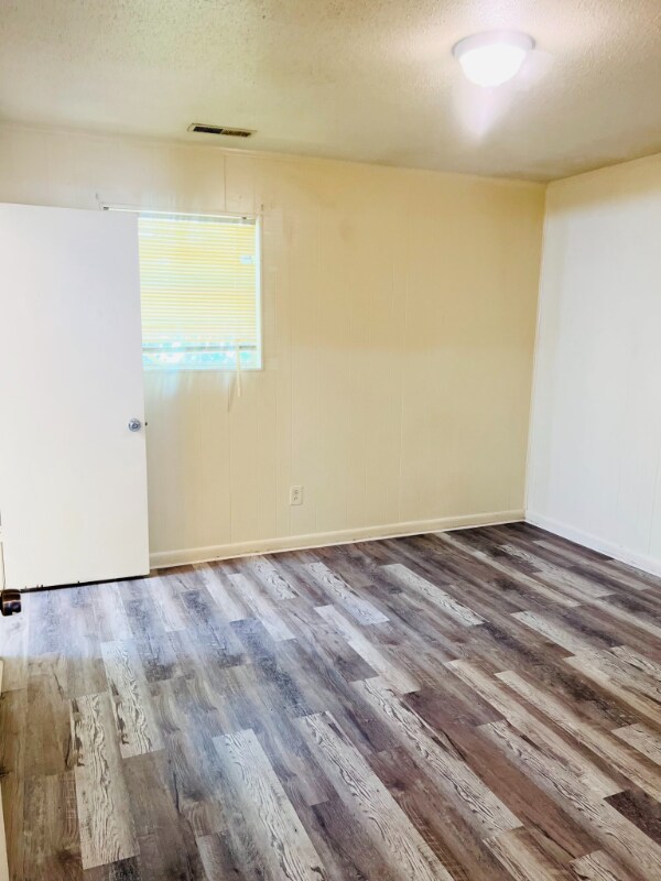Building Photo - 3804 Colonial Park Cir SW
