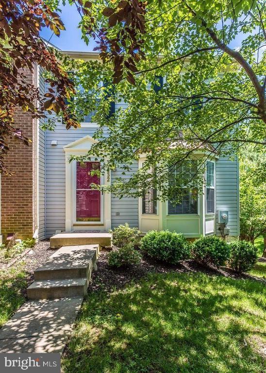 Foto del edificio - 6632 Granville Ct