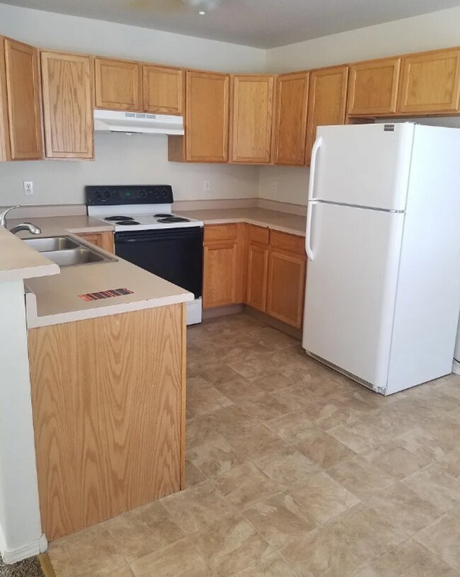 Building Photo - 2111 Northmoor Terrace