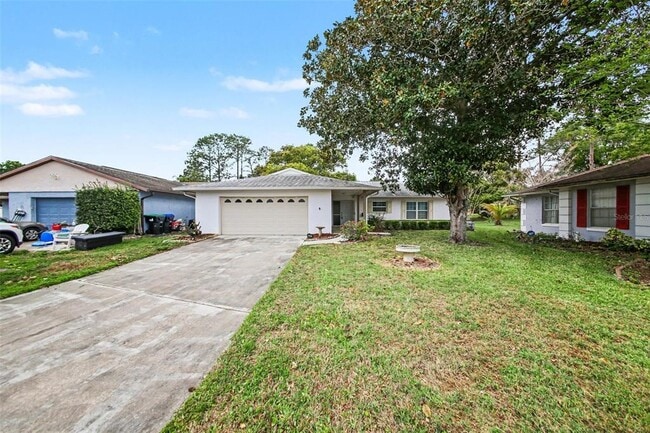 Foto del edificio - 5033 Loyola Ln