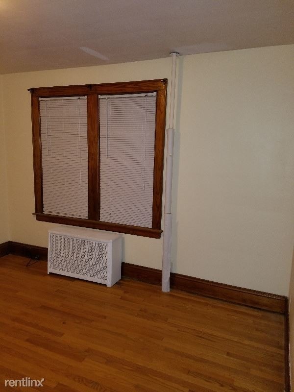 Building Photo - 2 br, 1 bath Apartment - 176 Spring Street