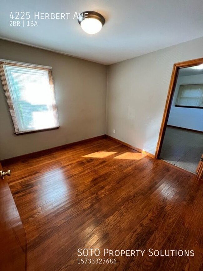 Building Photo - 2+ bed 1 bath house for rent in Woodson Te...