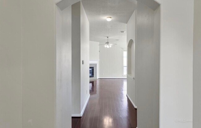 Foto del edificio - 19454 Plantation Cove Ln